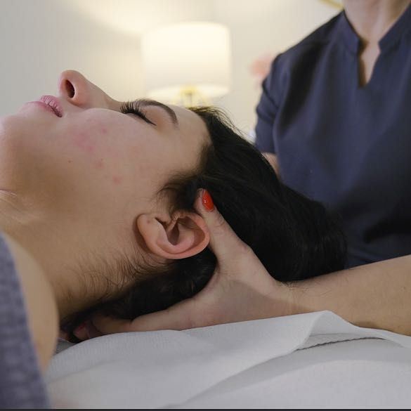 Pierwsza wizyta – konsultacja i terapia – Holistic Therapy Legnica